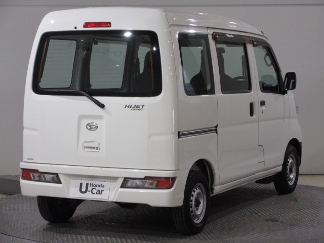 Daihatsu Hijet Cargo 9