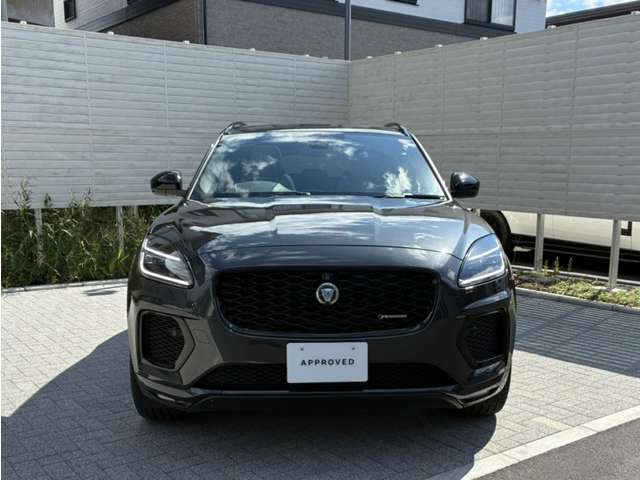 Jaguar E-Pace 7