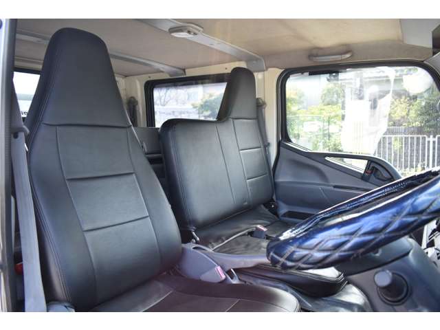 Mitsubishi Fuso Canter 12