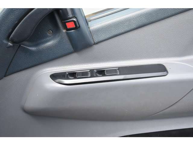 Mitsubishi Fuso Canter 9