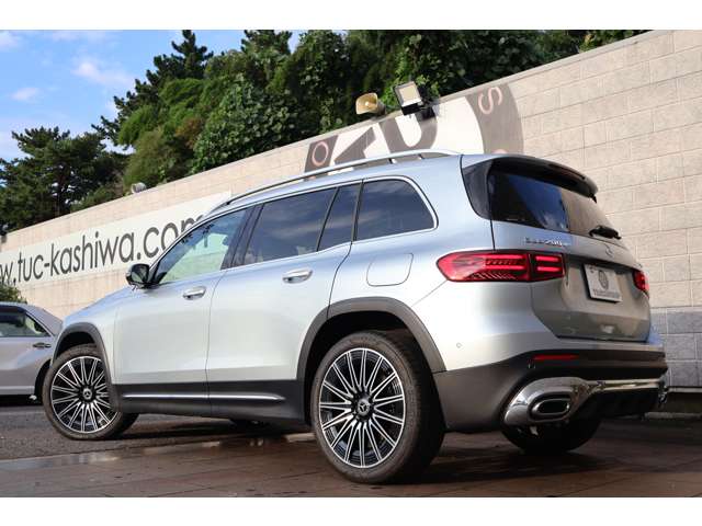 Mercedes-Benz GLB 5