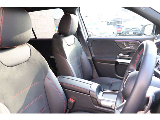Mercedes-Benz GLB 6