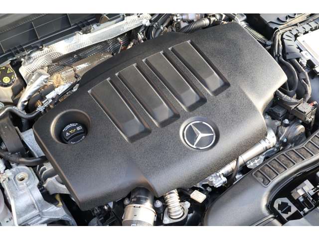 Mercedes-Benz GLB 8