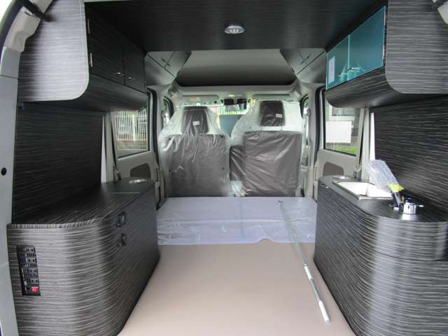 Nissan NV100 Clipper 4