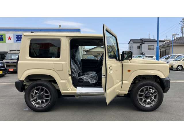 Suzuki Jimny 11