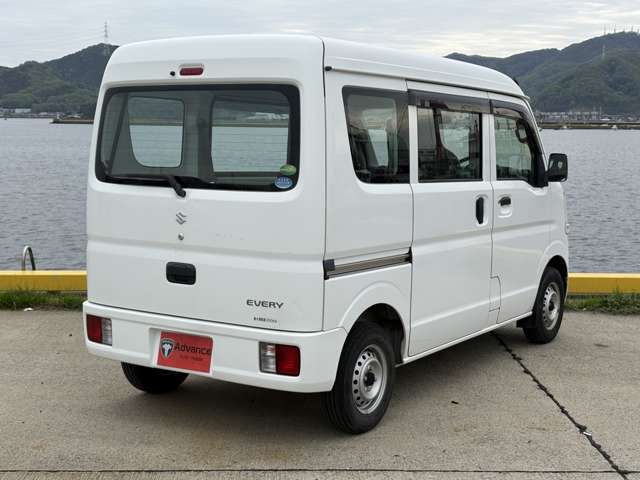 Suzuki Every 4