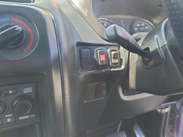 Daihatsu Terios Kid 8