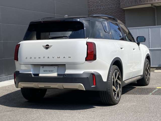 MINI Countryman 8