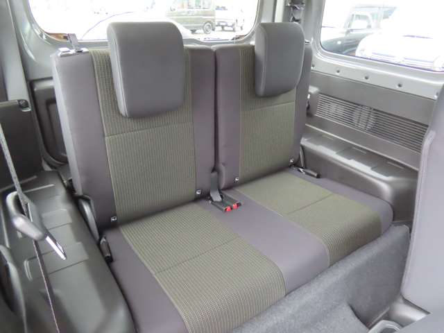 Suzuki Jimny 6