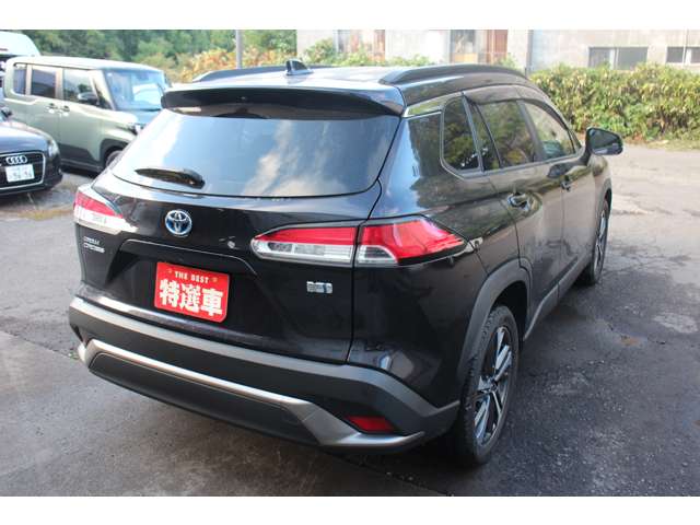 Toyota Corolla Cross 4