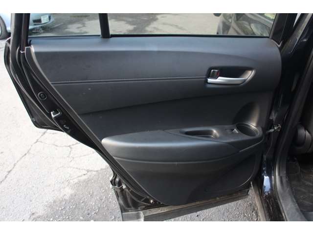 Toyota Corolla Cross 10