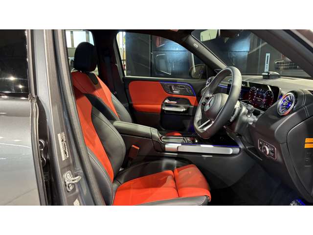 Mercedes-Benz GLB 4