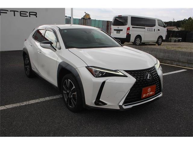 Lexus UX 7