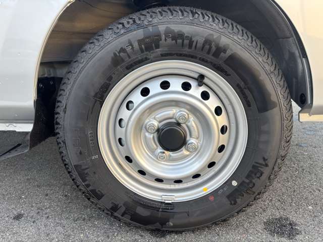 Nissan Clipper Truck 11