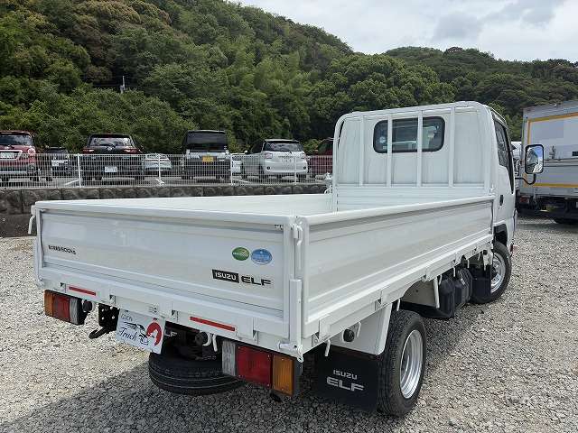 Isuzu Elf 8
