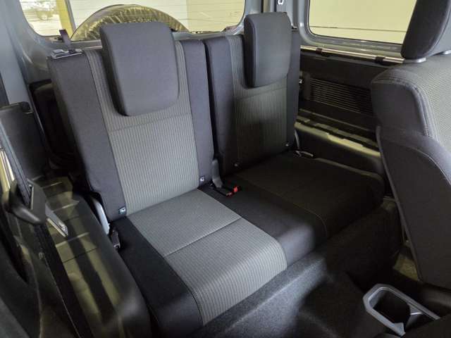 Suzuki Jimny Sierra 12