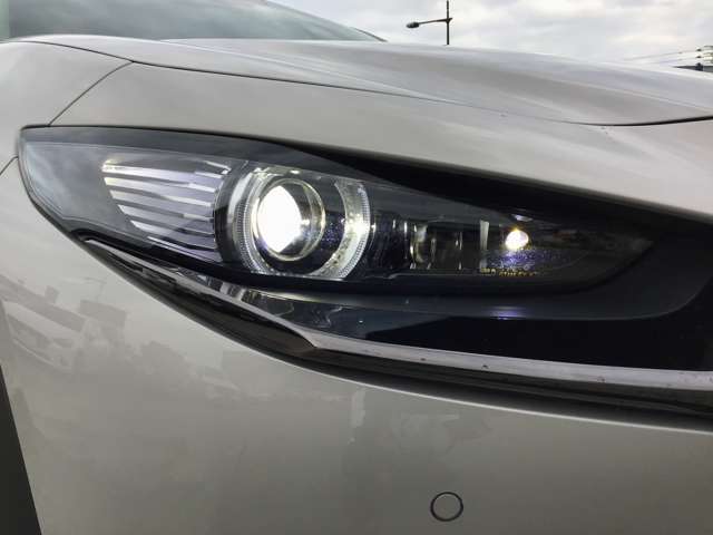 Mazda CX-30 9