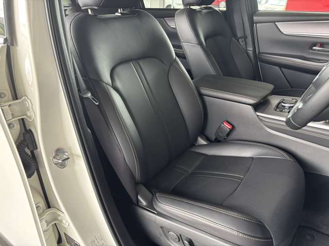 Mazda CX-80 11