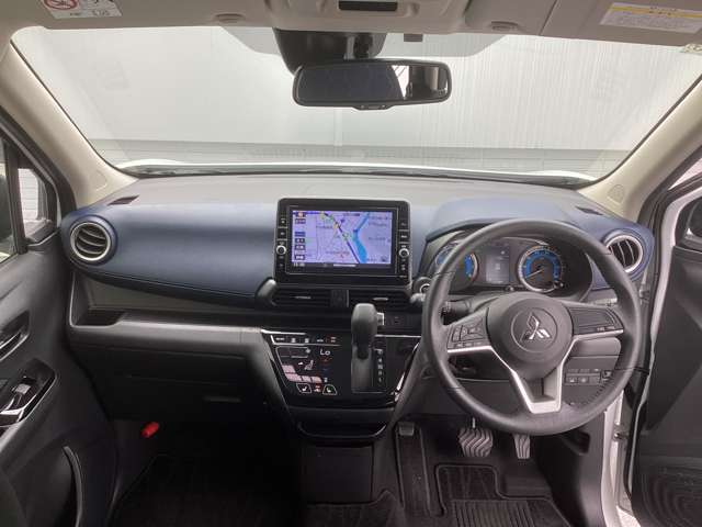 Mitsubishi eK X 12