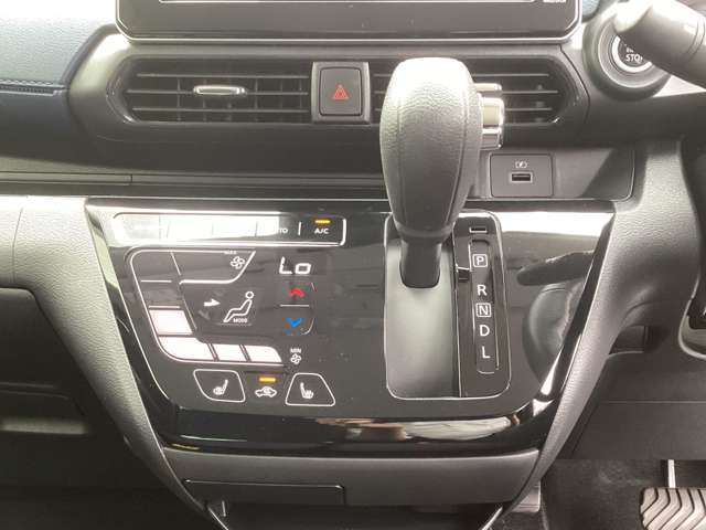 Mitsubishi eK X 8