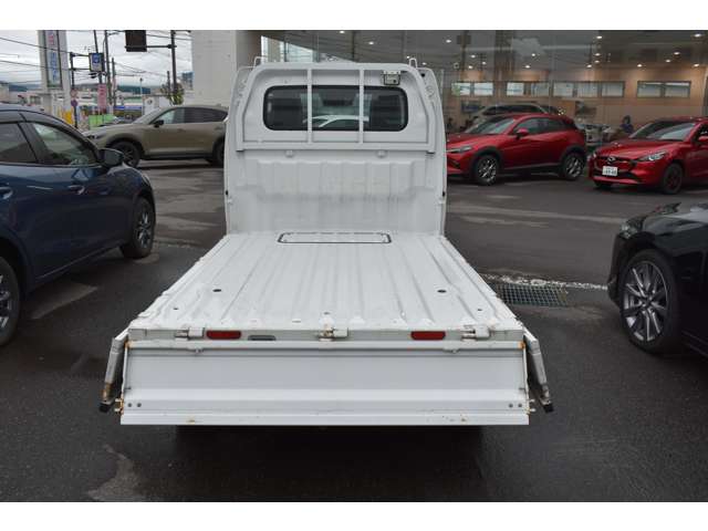 Mazda Scrum Truck 3