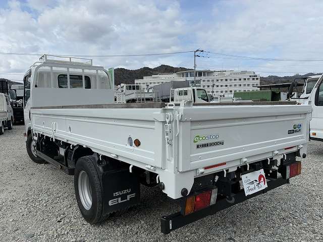 Isuzu Elf 5
