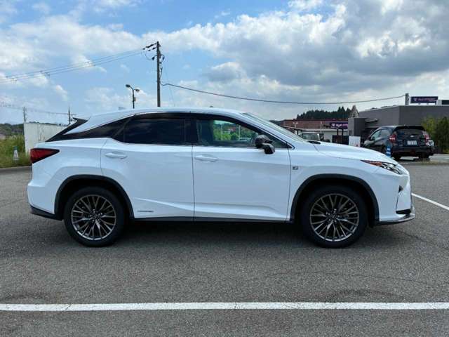 Lexus RX 8