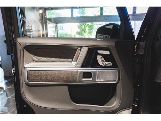 Mercedes-Benz G-Class 10