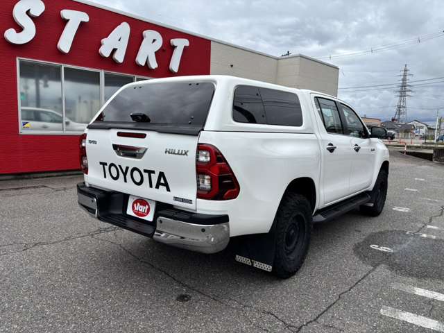 Toyota Hilux 3