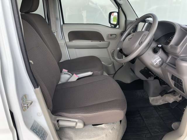 Nissan NV100 Clipper 7