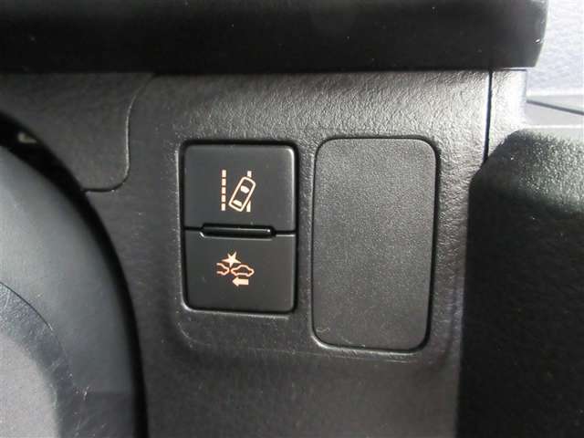 Toyota Probox Van 11
