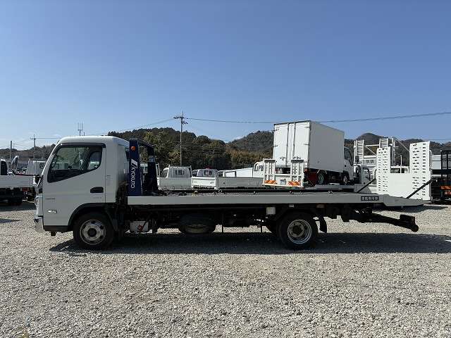Mitsubishi Fuso Canter 4