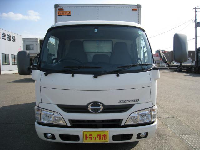 Hino Dutro 2