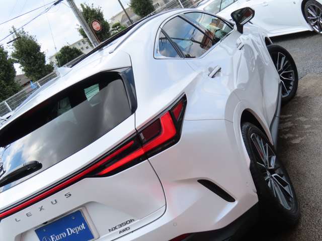 Lexus NX 7