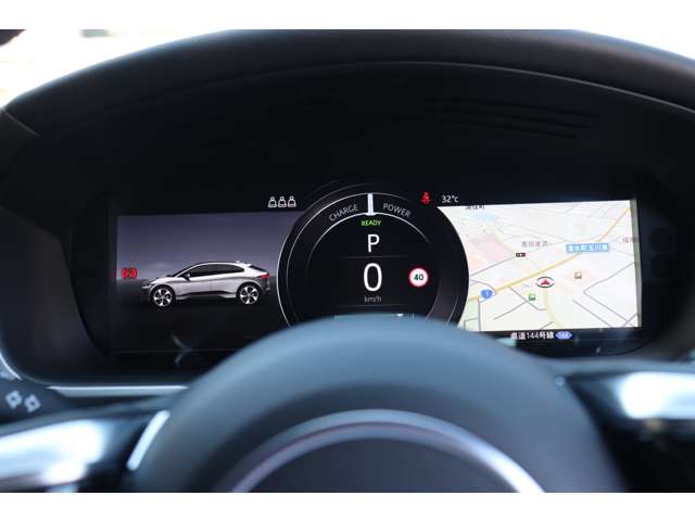 Jaguar Iペイス 12