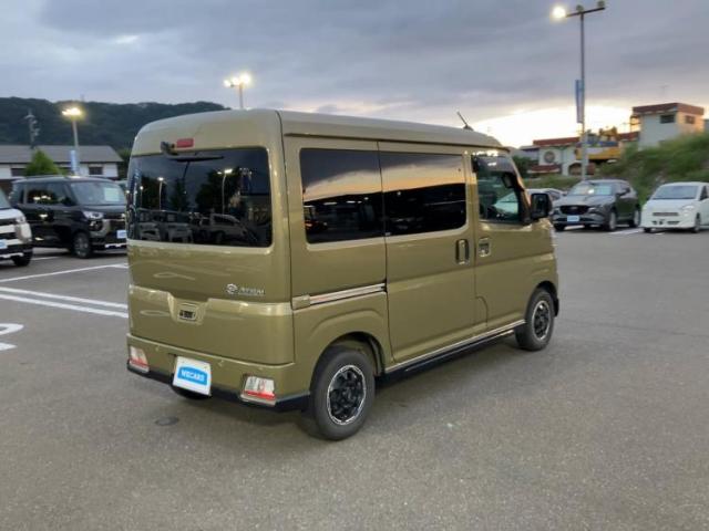 Daihatsu Atrai 7