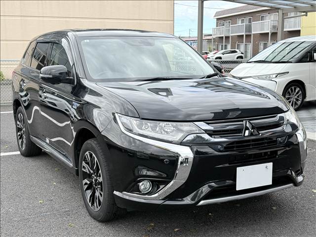 Mitsubishi Outlander PHEV 5