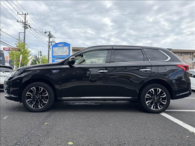 Mitsubishi Outlander PHEV 6