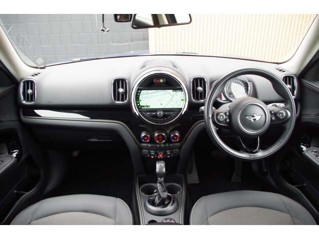 MINI Crossover 5