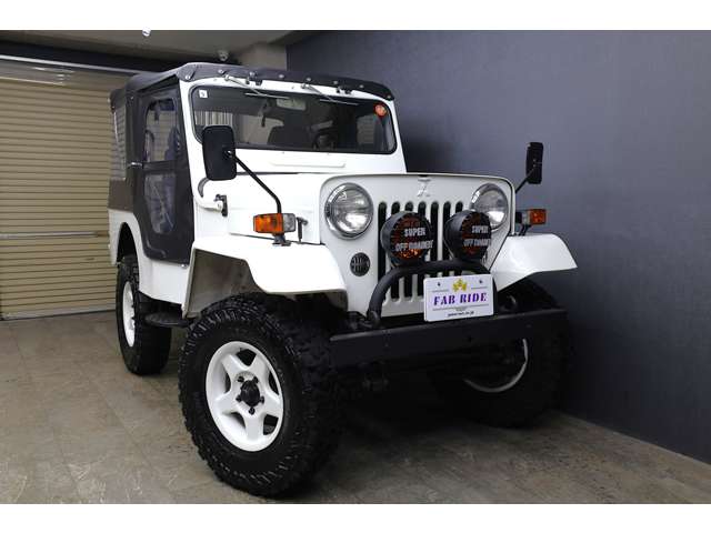 Mitsubishi Jeep 6