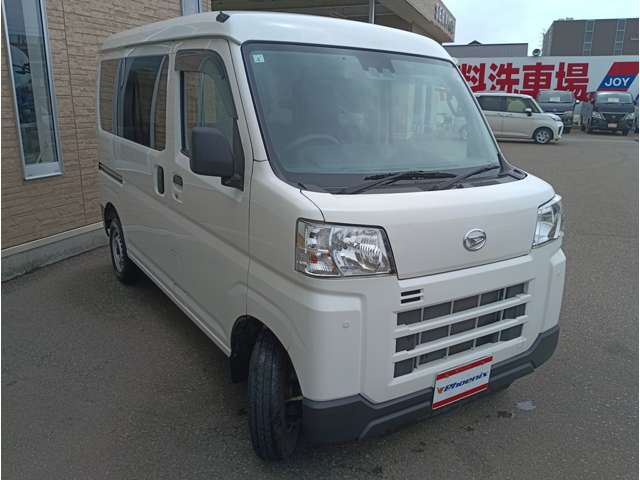 Daihatsu Hijet Cargo 3