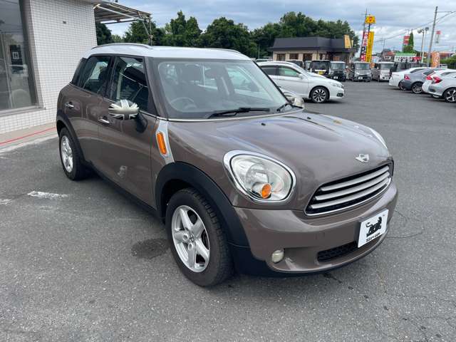 MINI Crossover 9