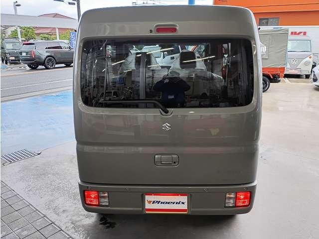 Suzuki Every 11