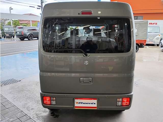 Suzuki Every 12