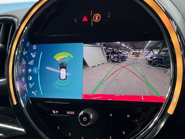 MINI Crossover 5