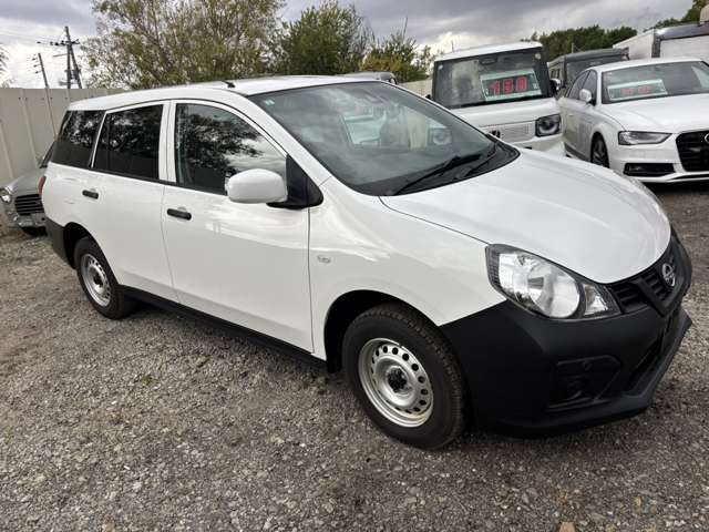Nissan AD 3