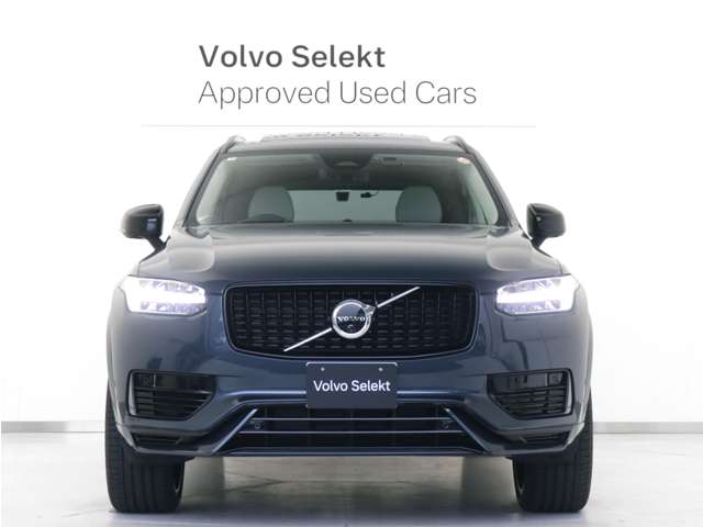 Volvo XC90 11