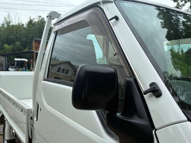 Mazda Bongo Truck 10