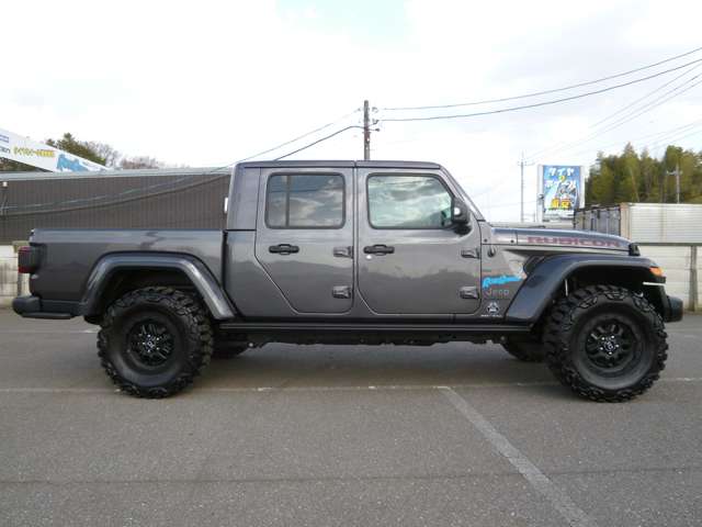 Jeep Gladiator 9