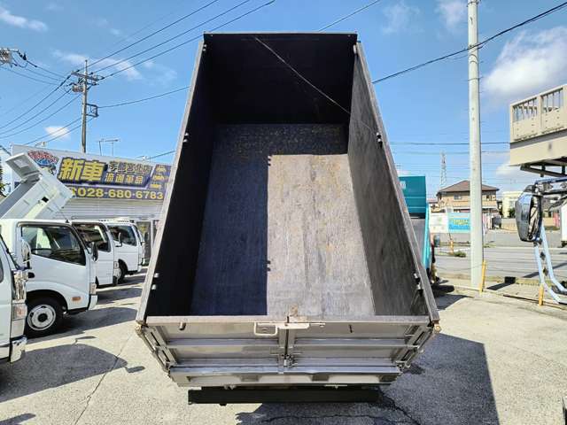 Mitsubishi Fuso Canter 3